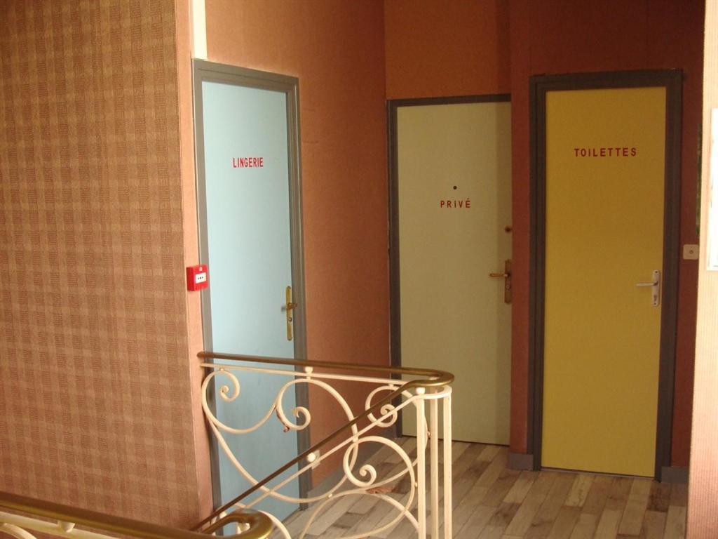 Hotel Le Flaubert Fougères Εξωτερικό φωτογραφία