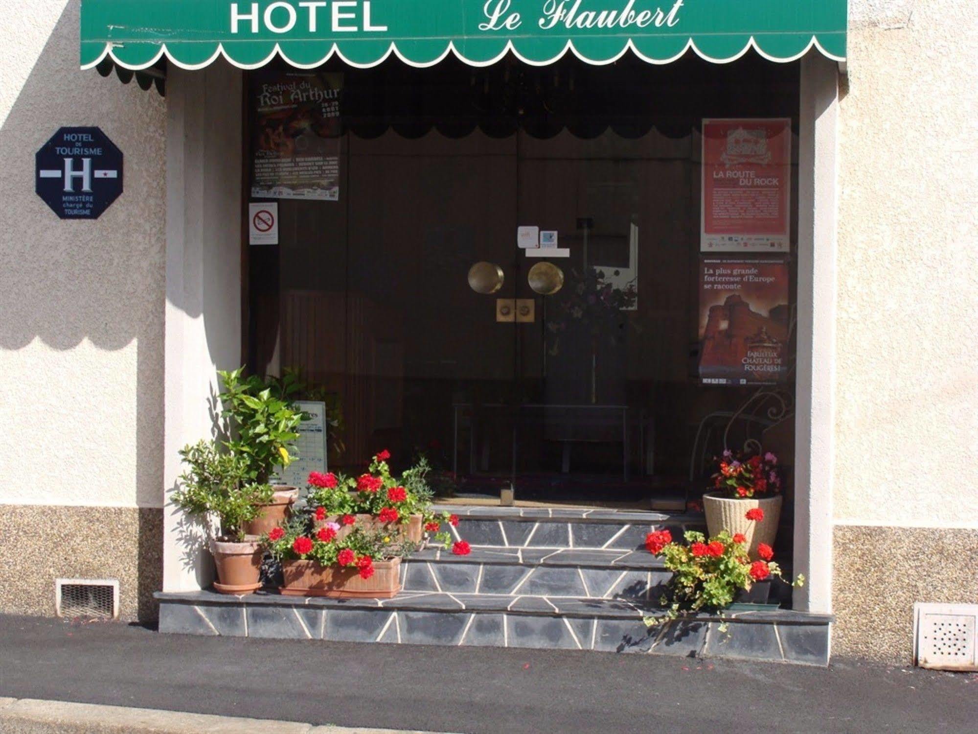 Hotel Le Flaubert Fougères Εξωτερικό φωτογραφία